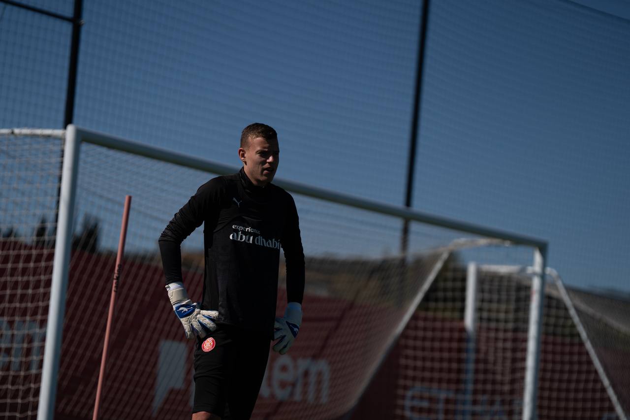 Brankářské rukavice Brave GK Air Aqua jsou pracovní model pro profesionální trénink - Oficiální internetový obchod Brave GK
