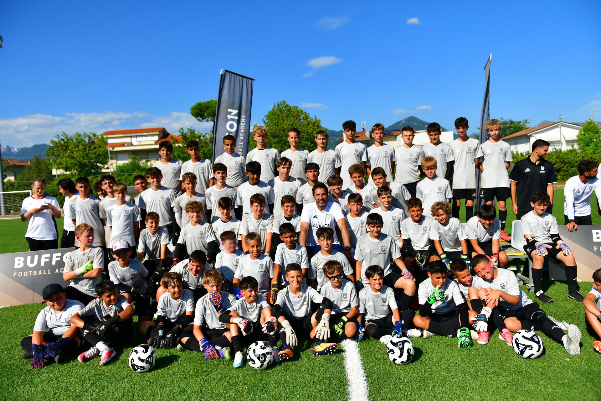 Mark Holyk v Brave GK Skill 2.0 v kempu Buffonovy akademie v Itálii - Oficiální internetový obchod Brave GK