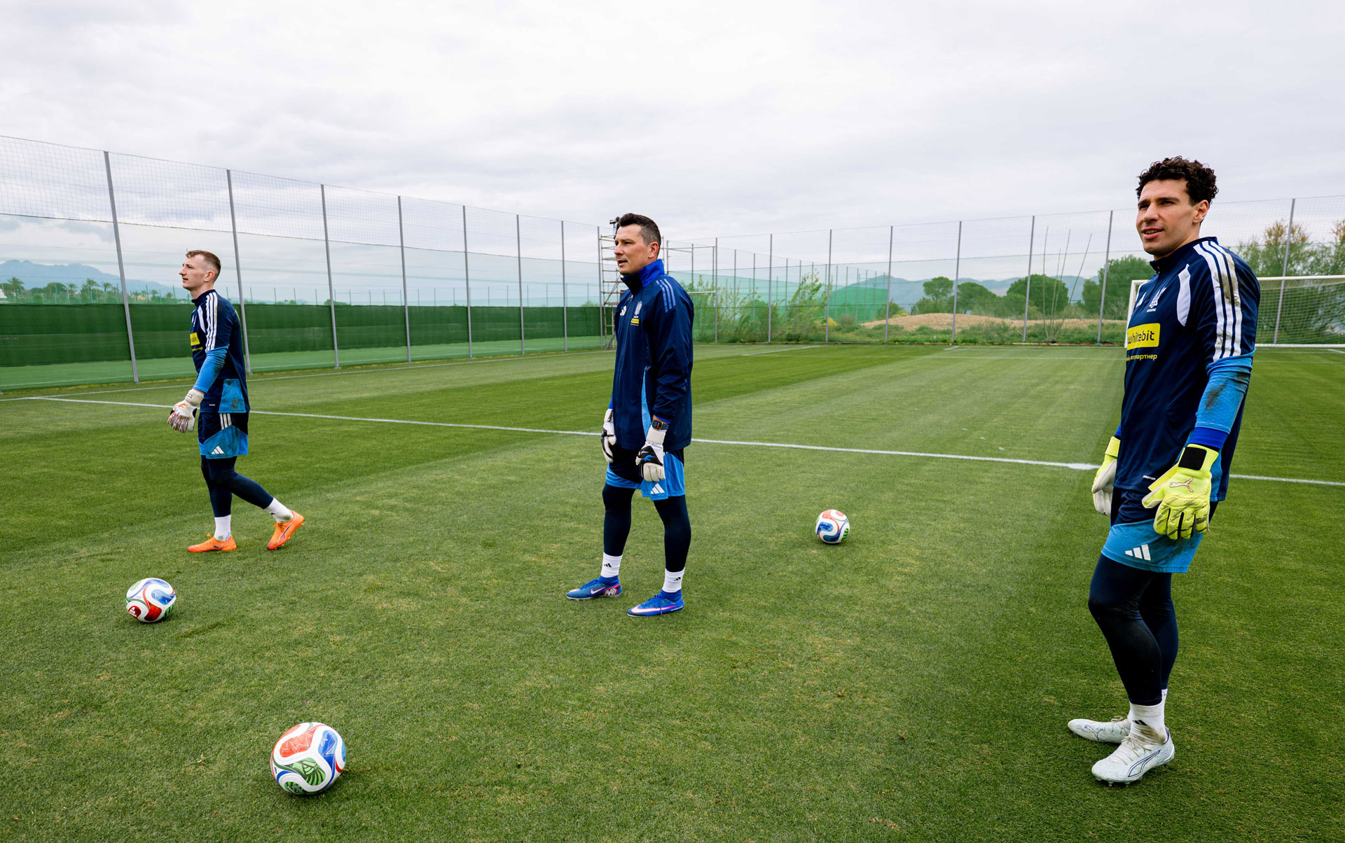 Příprava ukrajinské reprezentace na zápas se Švédskem v rukavicích Brave GK Venom - Oficiální internetový obchod Brave GK